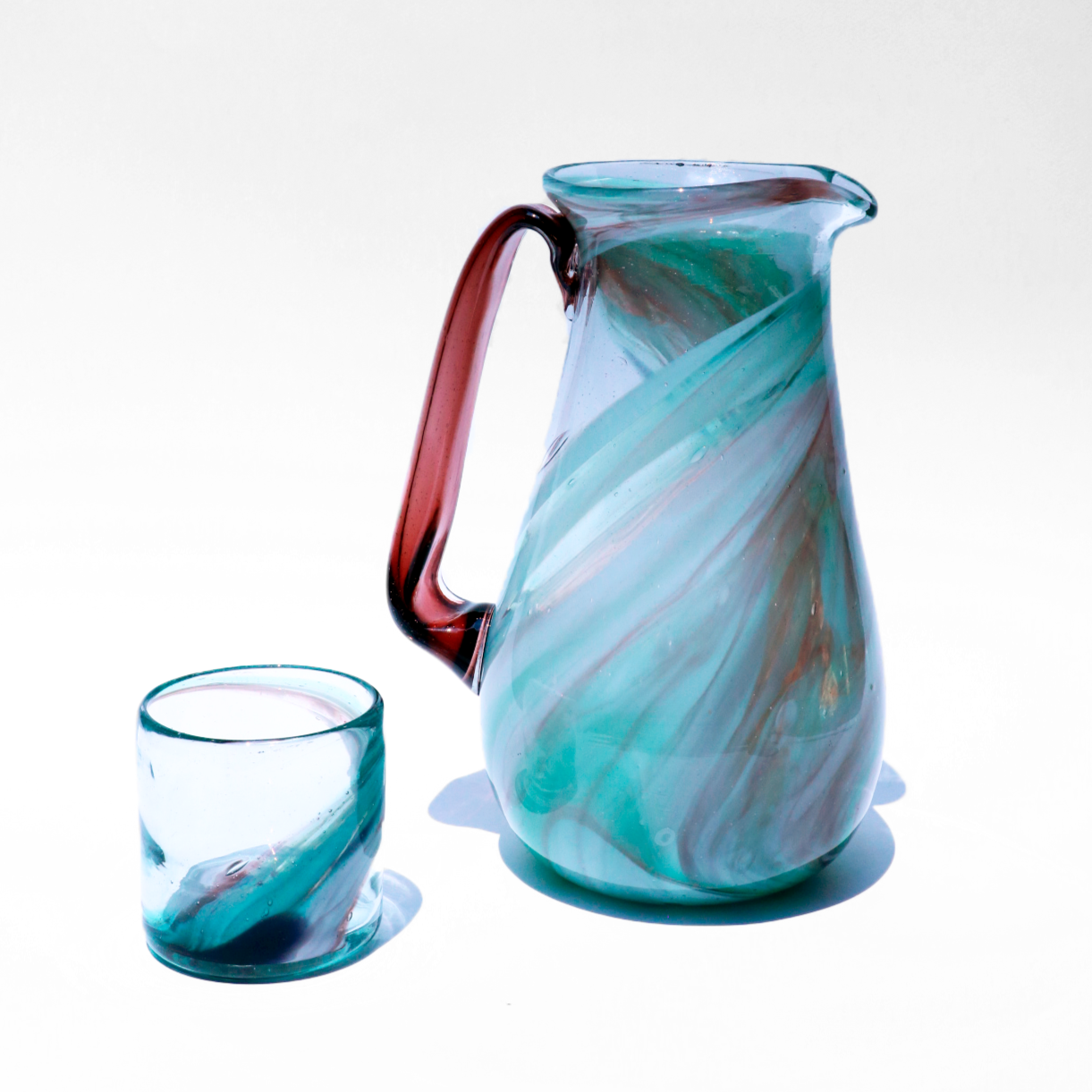 Paquete. Jarra Cocol + vasos 8 oz